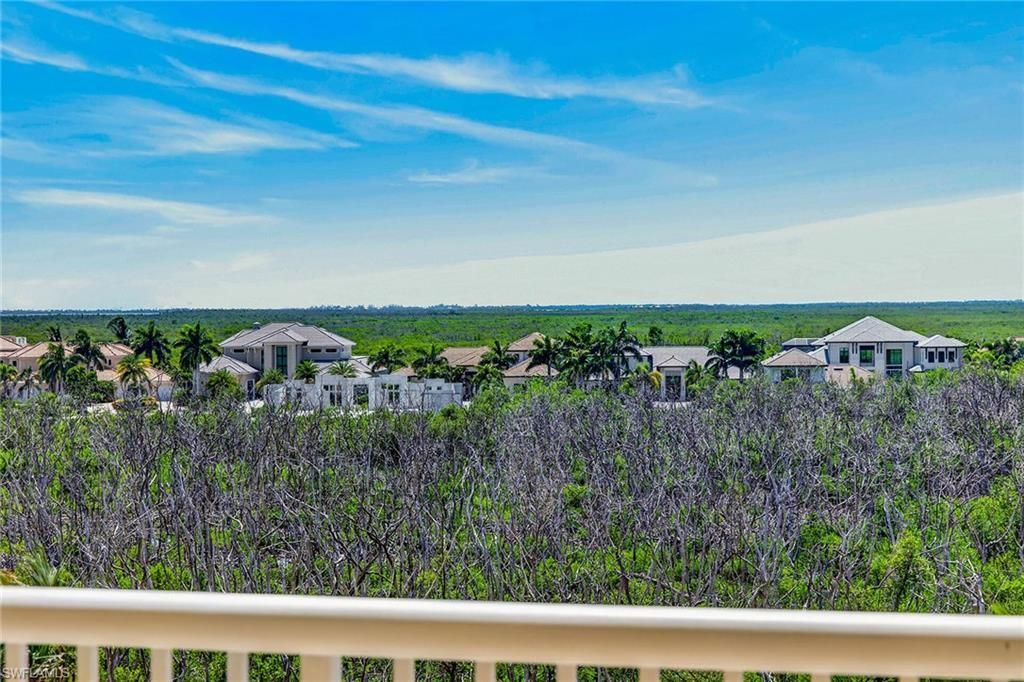6081 Silver King Blvd, Unit 302, Cape Coral, FL 33914 Photo