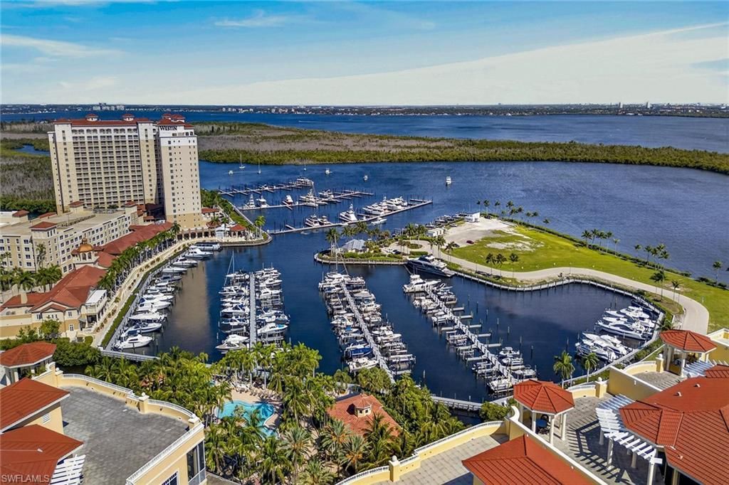 6081 Silver King Blvd, Unit 302, Cape Coral, FL 33914 Photo