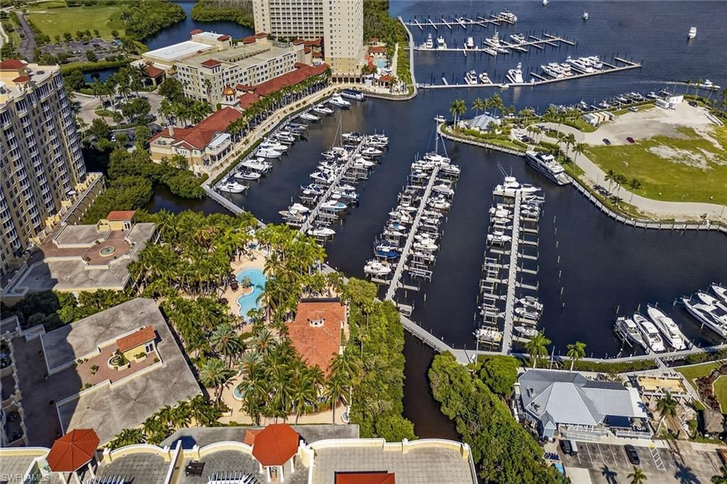 6081 Silver King Blvd, Unit 302, Cape Coral, FL 33914 Photo
