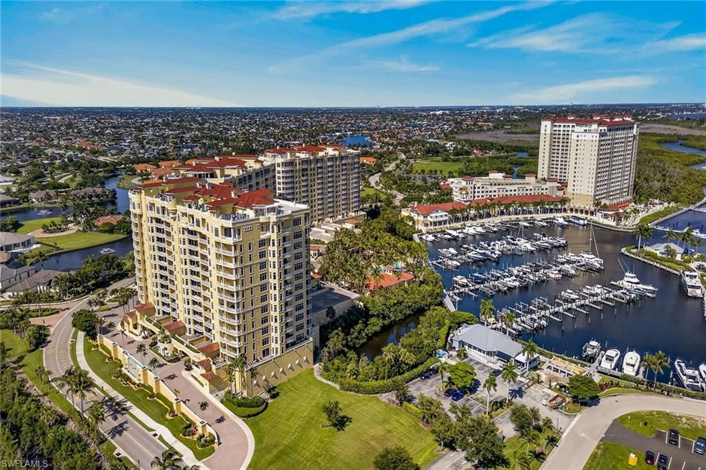 6081 Silver King Blvd, Unit 302, Cape Coral, FL 33914 Photo