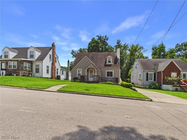 1814 Worthington Street, Parkersburg, WV 26101
