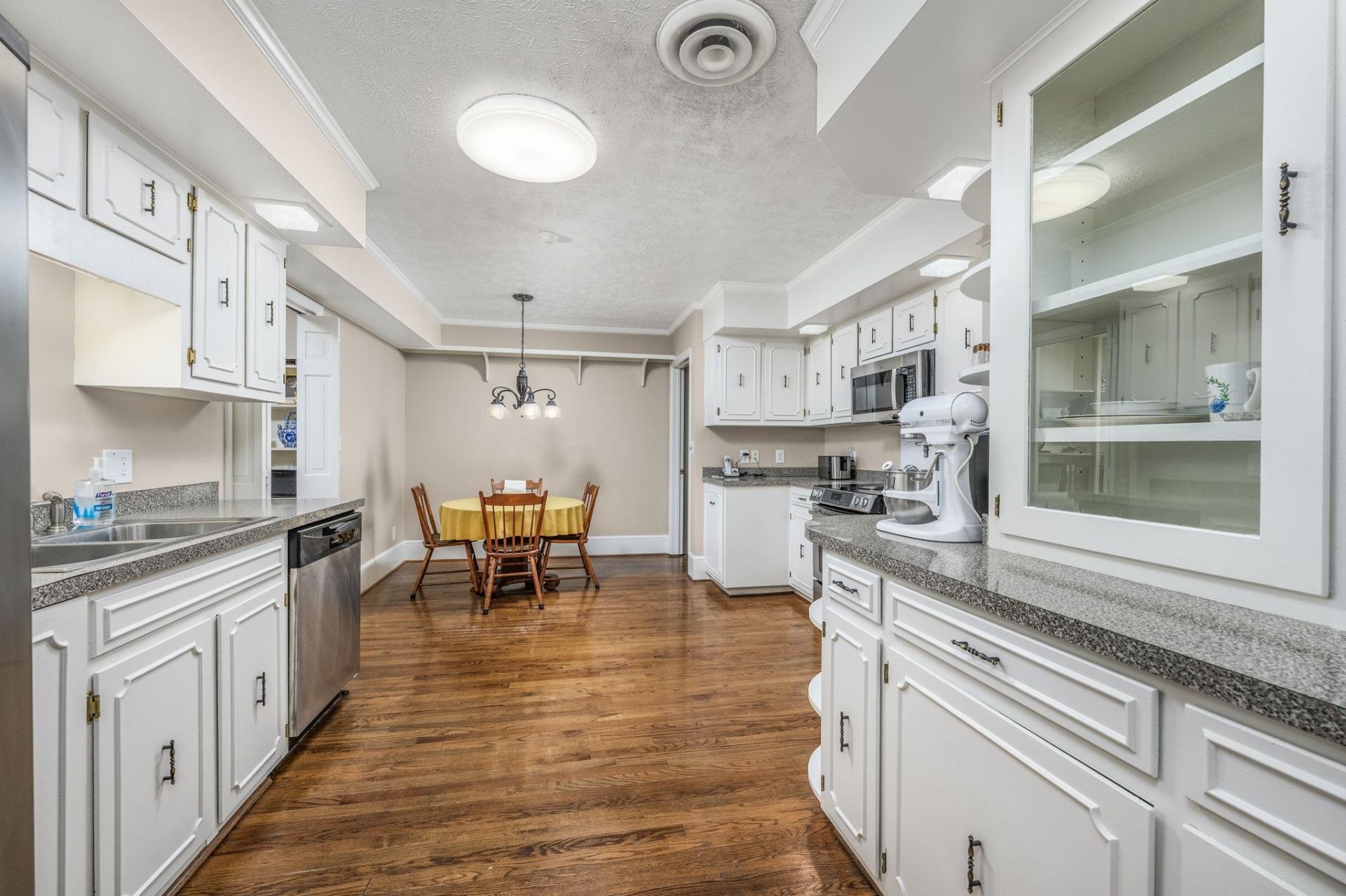 3116 Main St. Photo 11