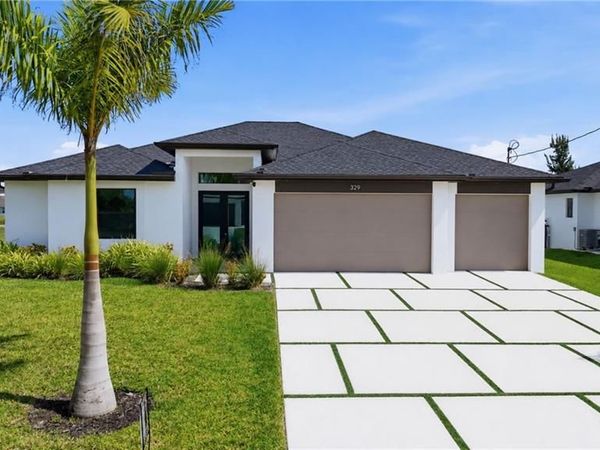 329 NE 15th TER , CAPE CORAL, FL 33909