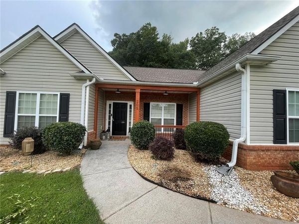 205 Stagecoach Pass , Temple, GA 30179