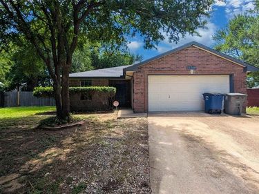 1532 Marion Drive, Dallas, TX 75211