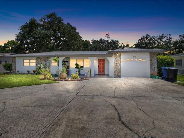 3000 PONCE DE LEON WAY S, ST PETERSBURG, FL 33712