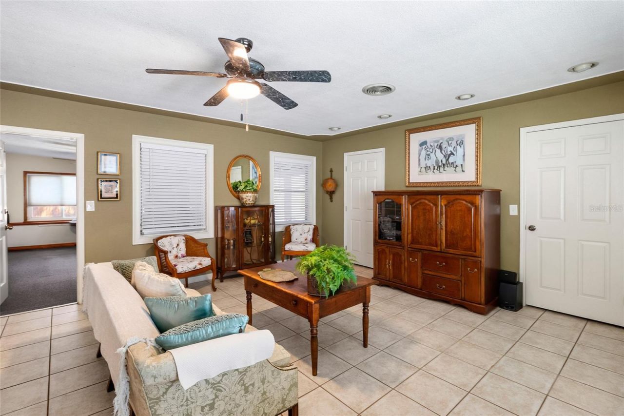 3000 Ponce De Leon Way S, Saint Petersburg, FL 33712 Photo