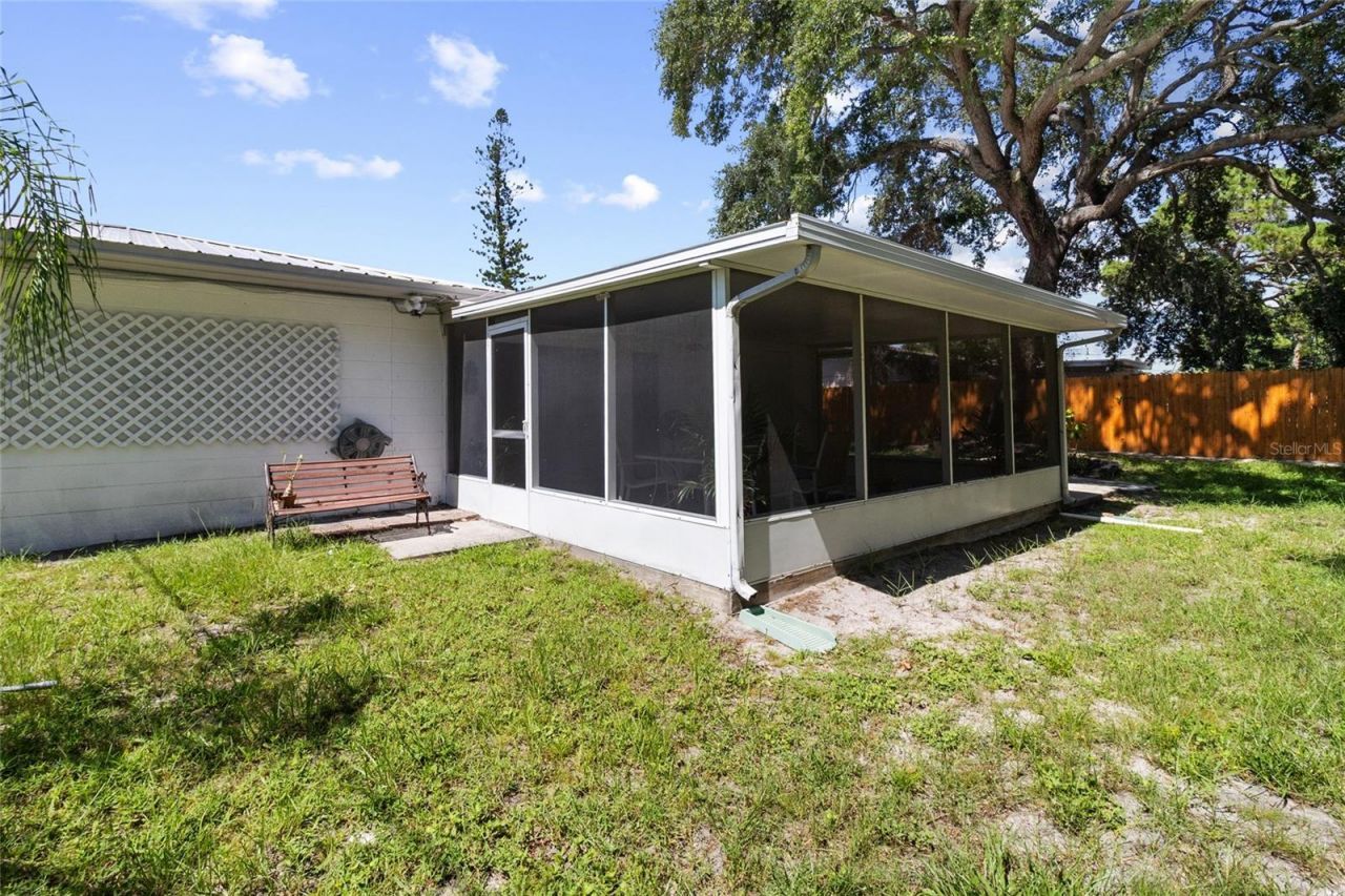 3000 Ponce De Leon Way S, Saint Petersburg, FL 33712 Photo