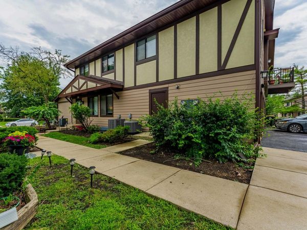 6236 Gold Circle , Unit 6236, Hanover Park, IL 60133