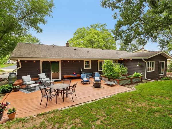 424 Hartwood LANE, Hartland, WI 53029