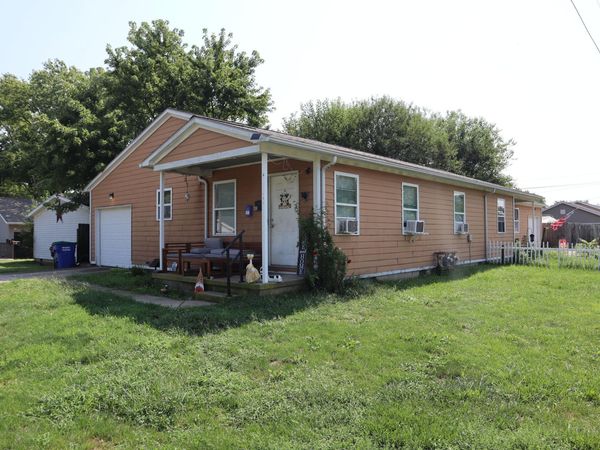 403 Clyburn Avenue, Washington Court House, OH 43160
