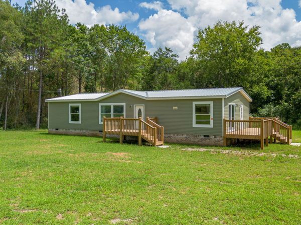 833 Berry Road, Cedartown, GA 30125