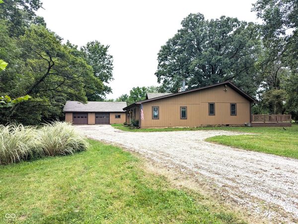 6741 Camby Road , Indianapolis, IN 46221