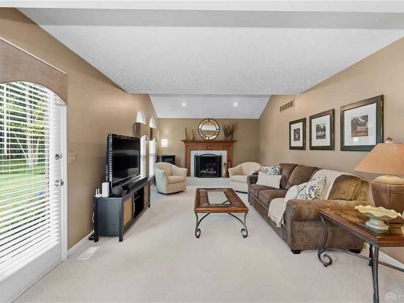 6489 Club Lane, West Chester, OH 45069 Photo 16