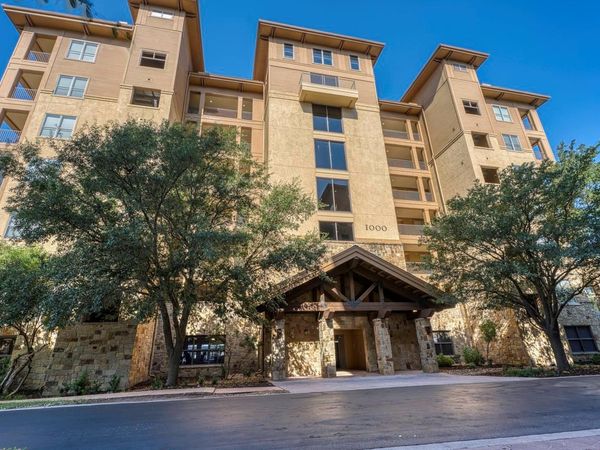 1000 The Cape RD, Unit 54, Horseshoe Bay, TX 78657