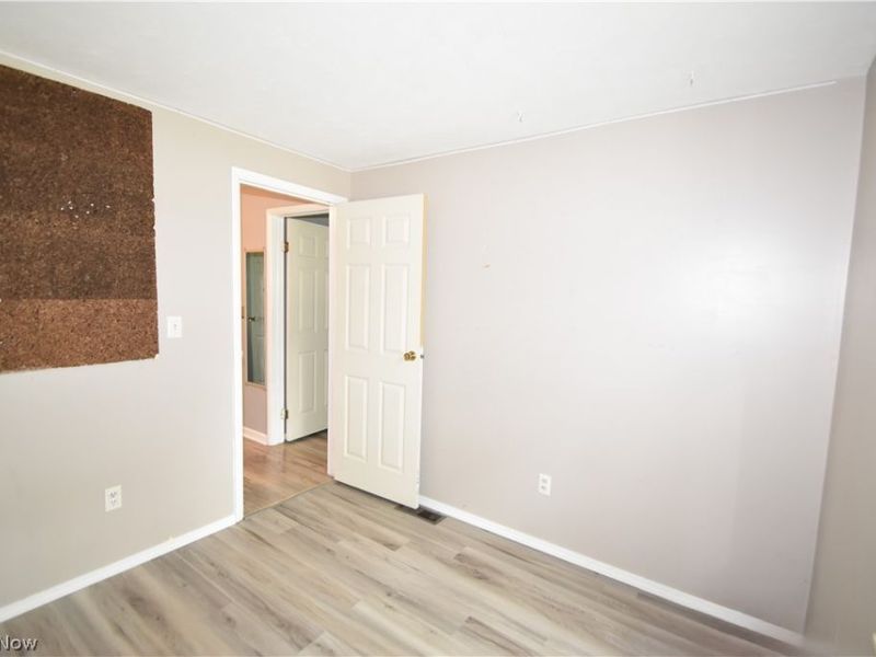 143 Camrose Drive, Niles, OH 44446 Photo 19