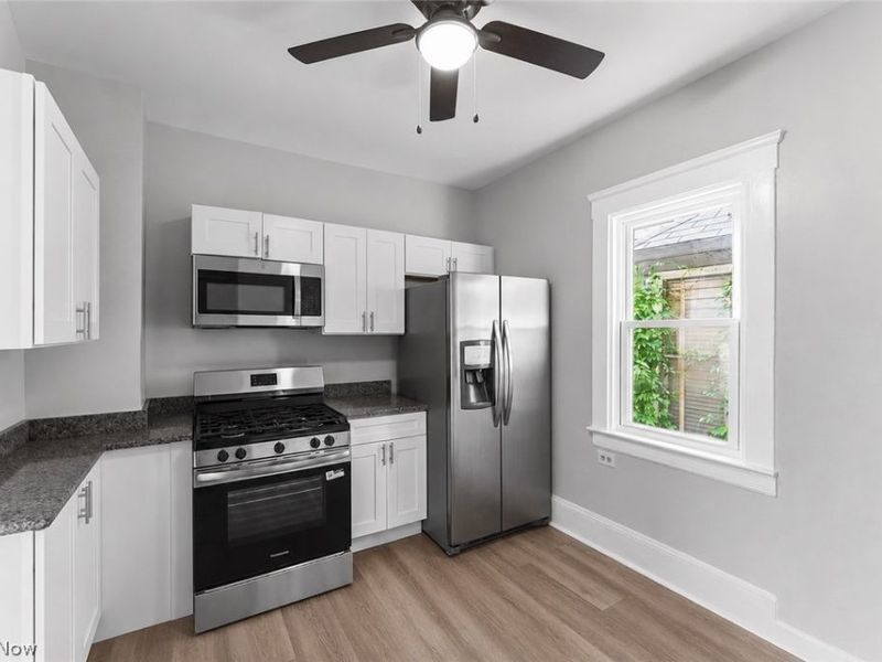 1349 E 115th Street, Cleveland, OH 44106 Photo 11