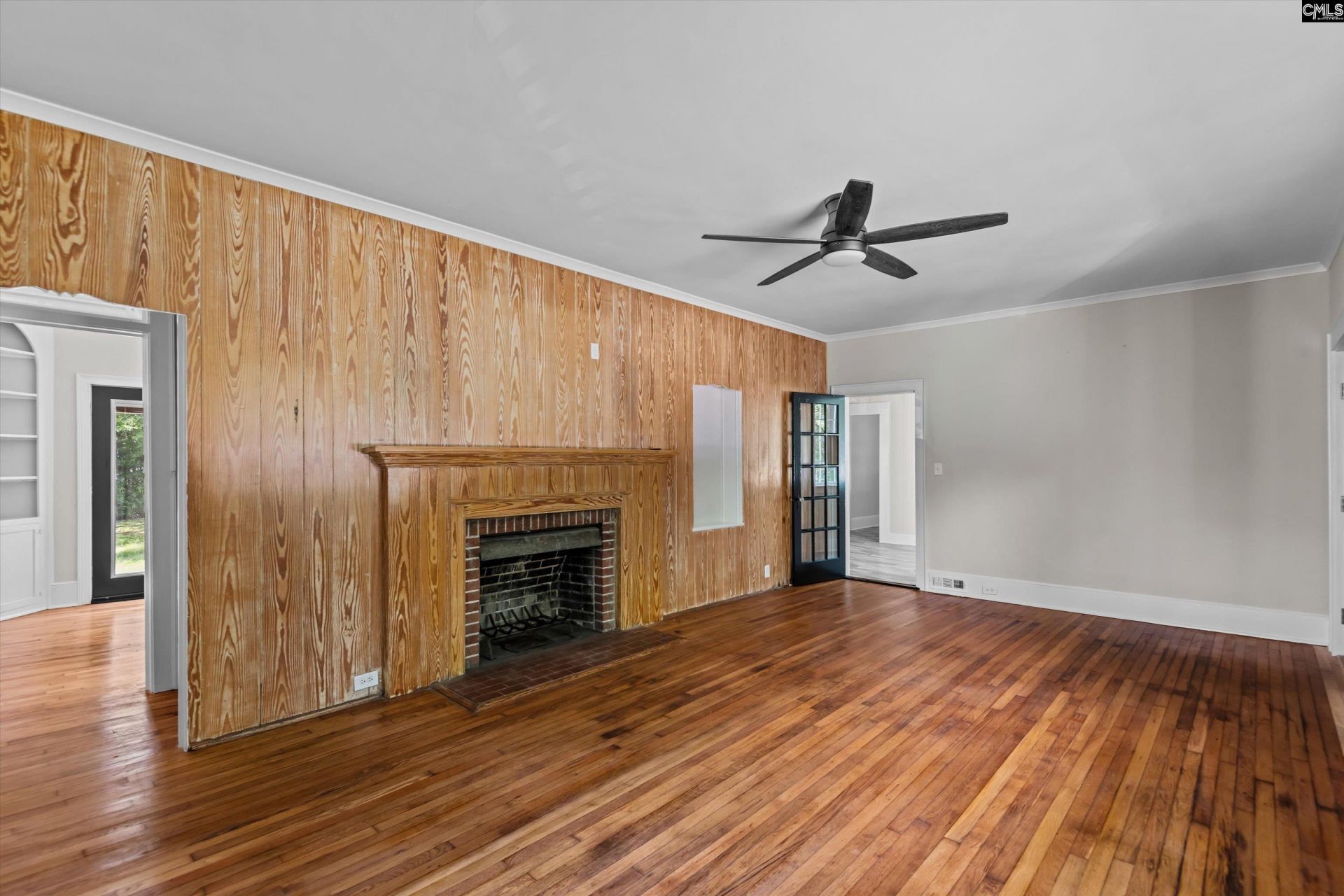 905 Sunset Drive Photo 11