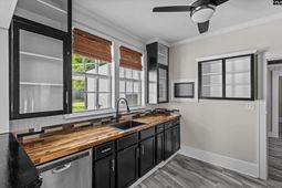 905 Sunset Drive photo 4