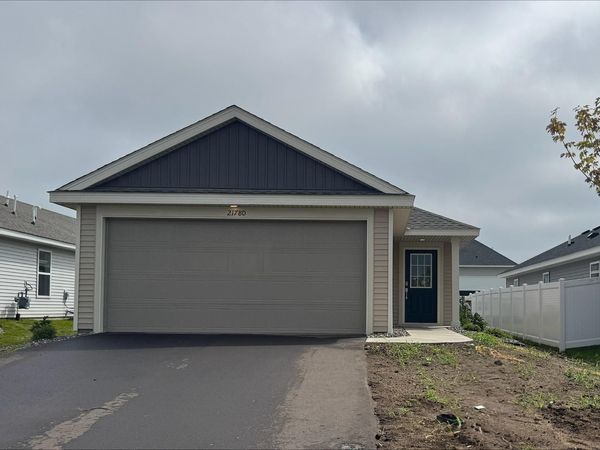 21780 Rose Drive, Farmington, MN 55024