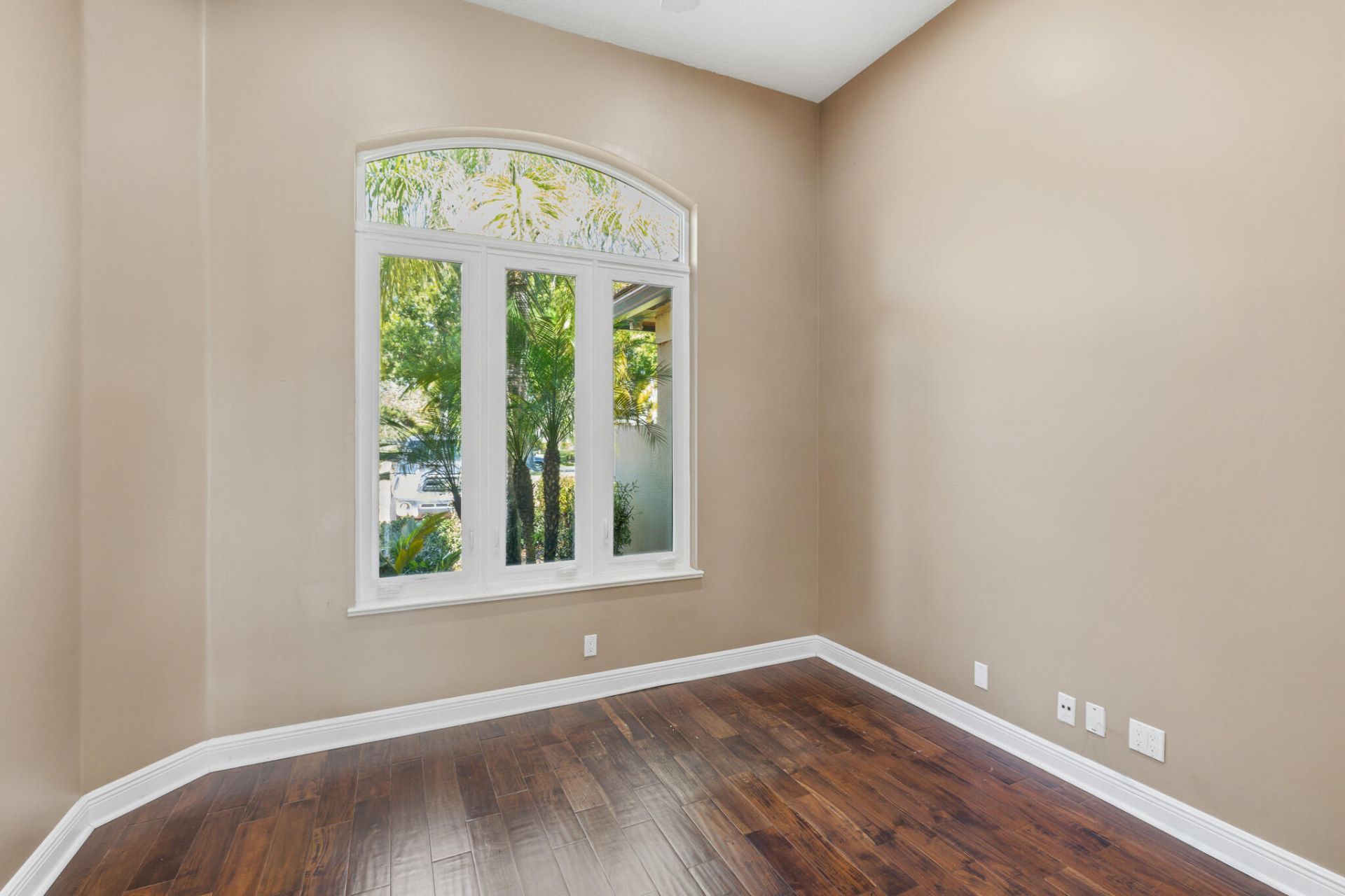 8480 Man O War Road, Palm Beach Gardens, FL 33418 Photo