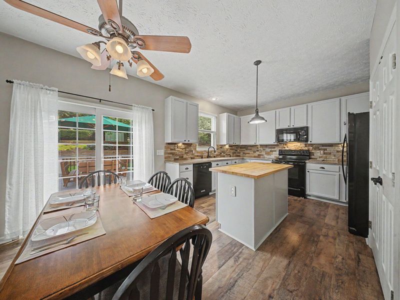 9738 Cherbourg Drive, Union, KY 41091 Photo 11