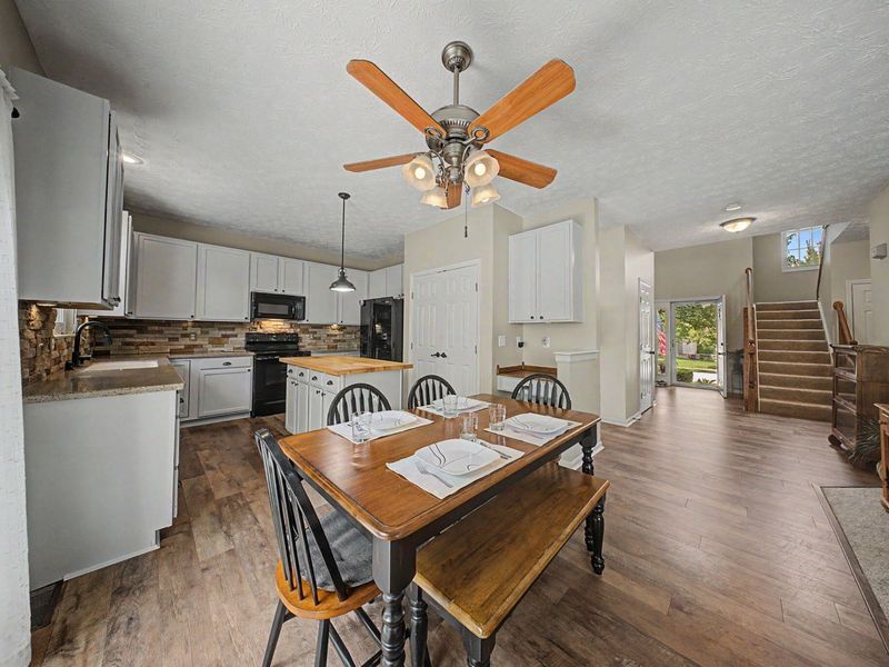 9738 Cherbourg Drive, Union, KY 41091 Photo 12