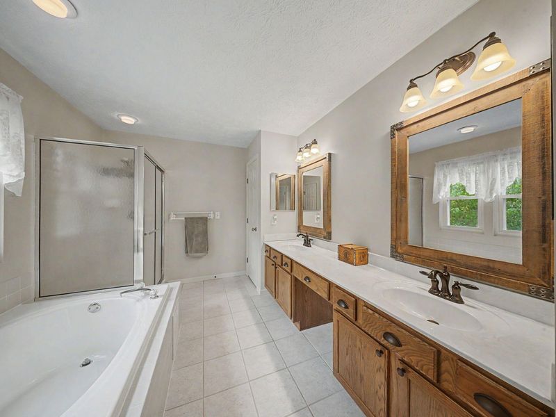9738 Cherbourg Drive, Union, KY 41091 Photo 28