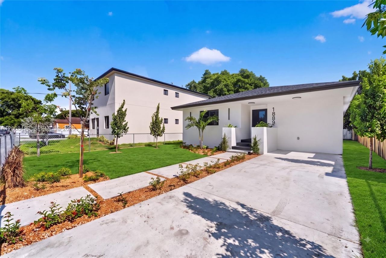 1889 NW 47th Ter , Miami, FL 33142 Photo