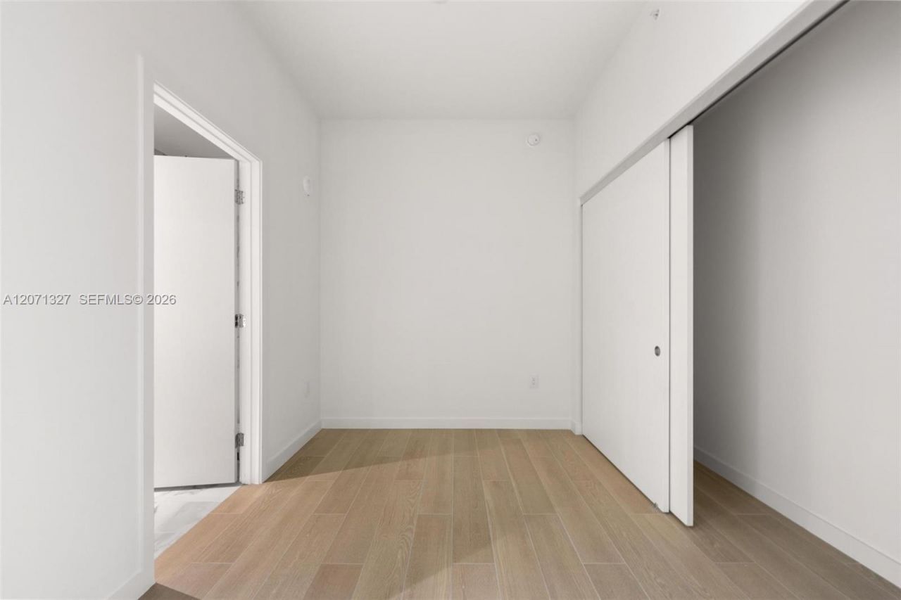 1400 Biscayne Blvd , Unit 1905, Miami, FL 33132 Photo