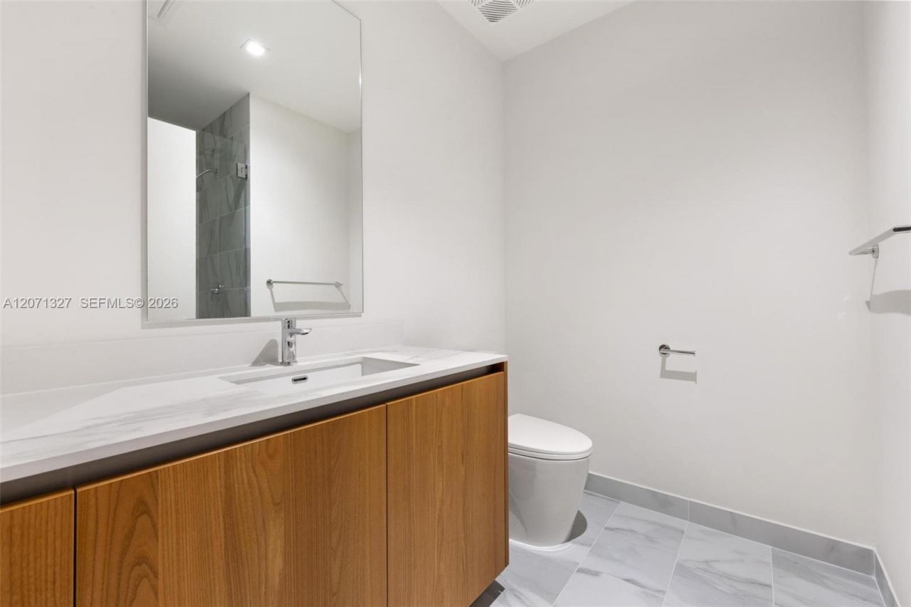 1400 Biscayne Blvd , Unit 1905, Miami, FL 33132 Photo