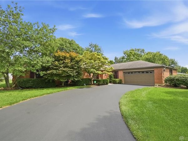 5624 Mark Dale Drive, Centerville, OH 45459
