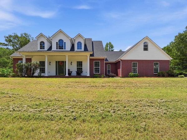 9 Summer Hill Drive, Greenbrier, AR 72032
