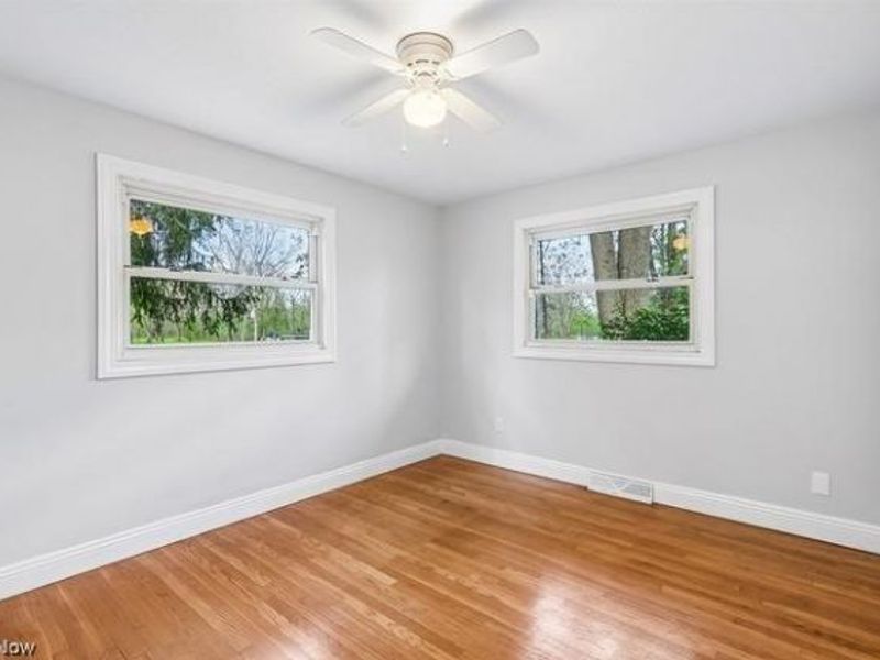 5985 Liberty Rd, Solon, OH 44139 Photo 12