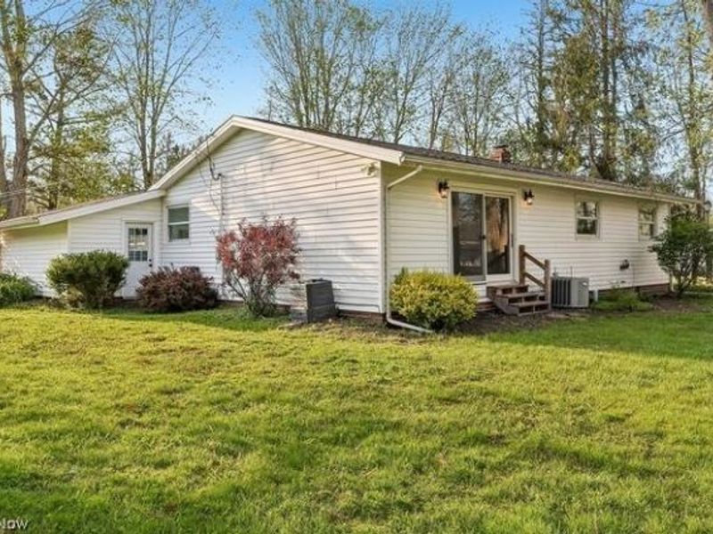5985 Liberty Rd, Solon, OH 44139 Photo 5