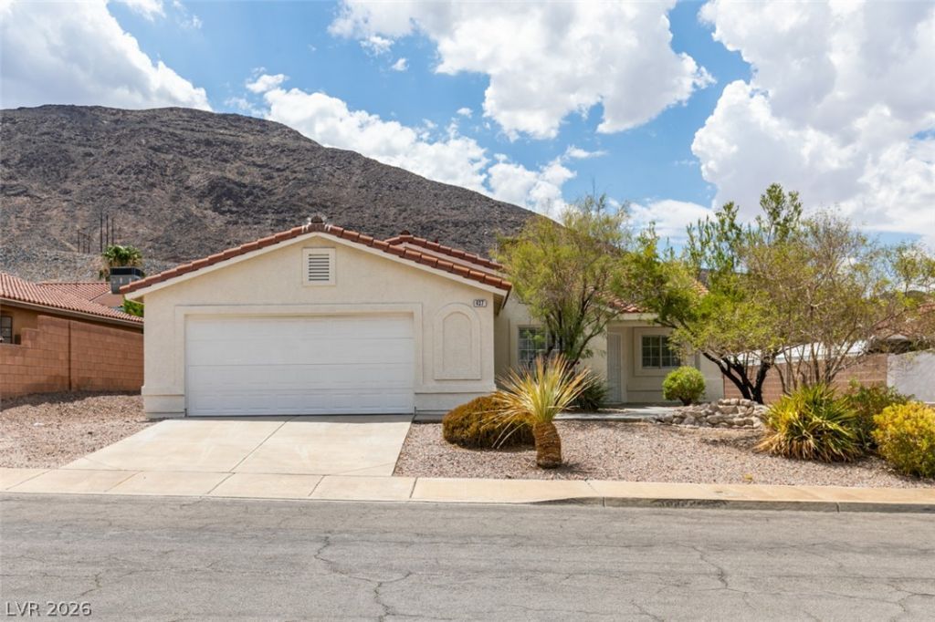 437 Palegold Street, Henderson, NV 89012 Main Photo