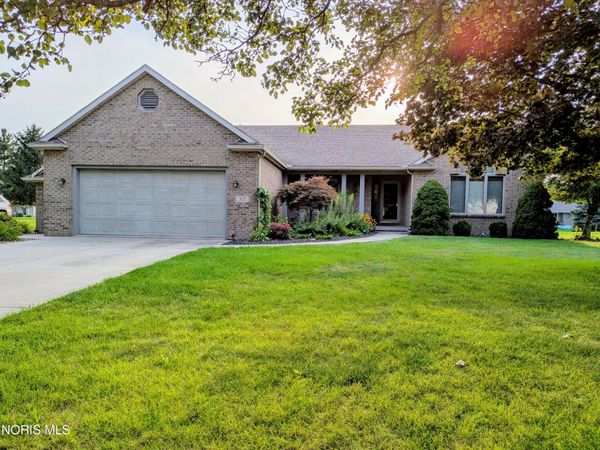 317 N Pointe Drive , Archbold, OH 43502