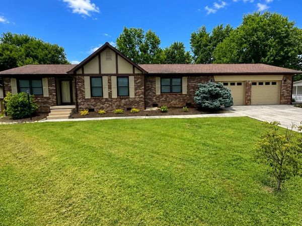 7314 Homestead Drive, Knoxville, TN 37918
