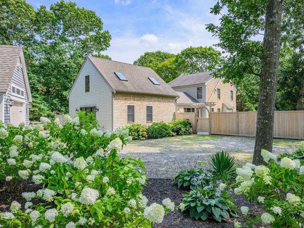 134 School St, Barnstable, MA 02635