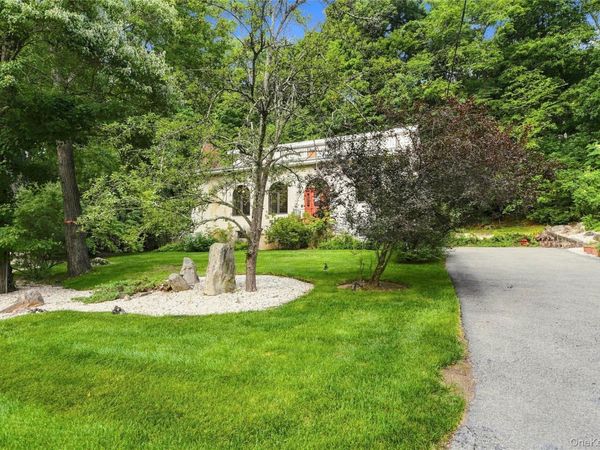 107 Stephenson Terrace, Briarcliff Manor, NY 10510