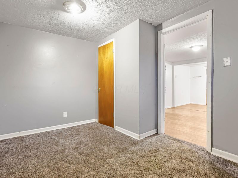 16585 East Street , Williamsport, OH 43164 Photo 18