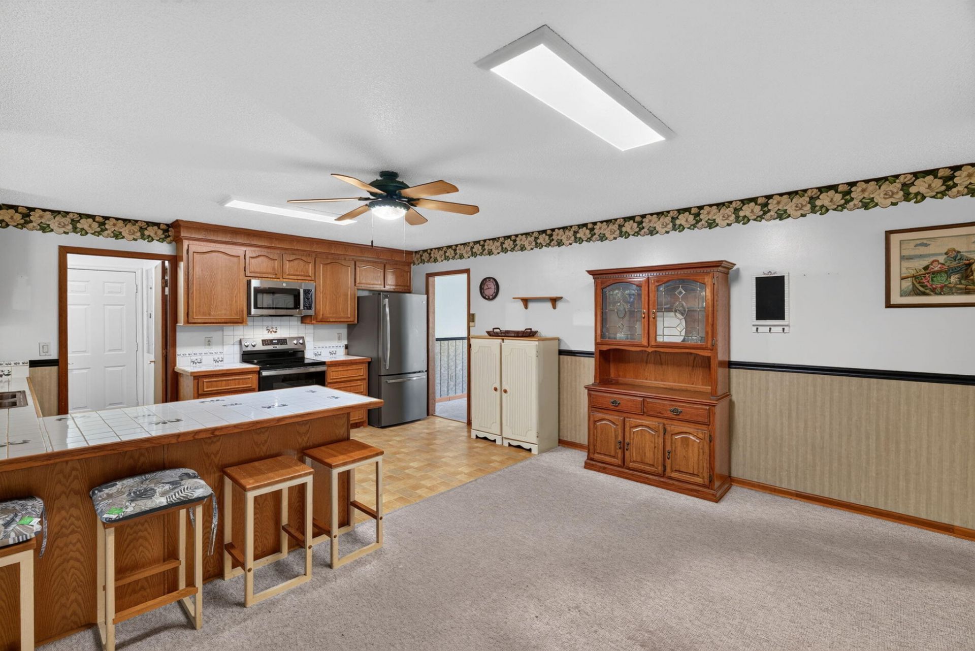 109 Six Iron Lane Photo 13