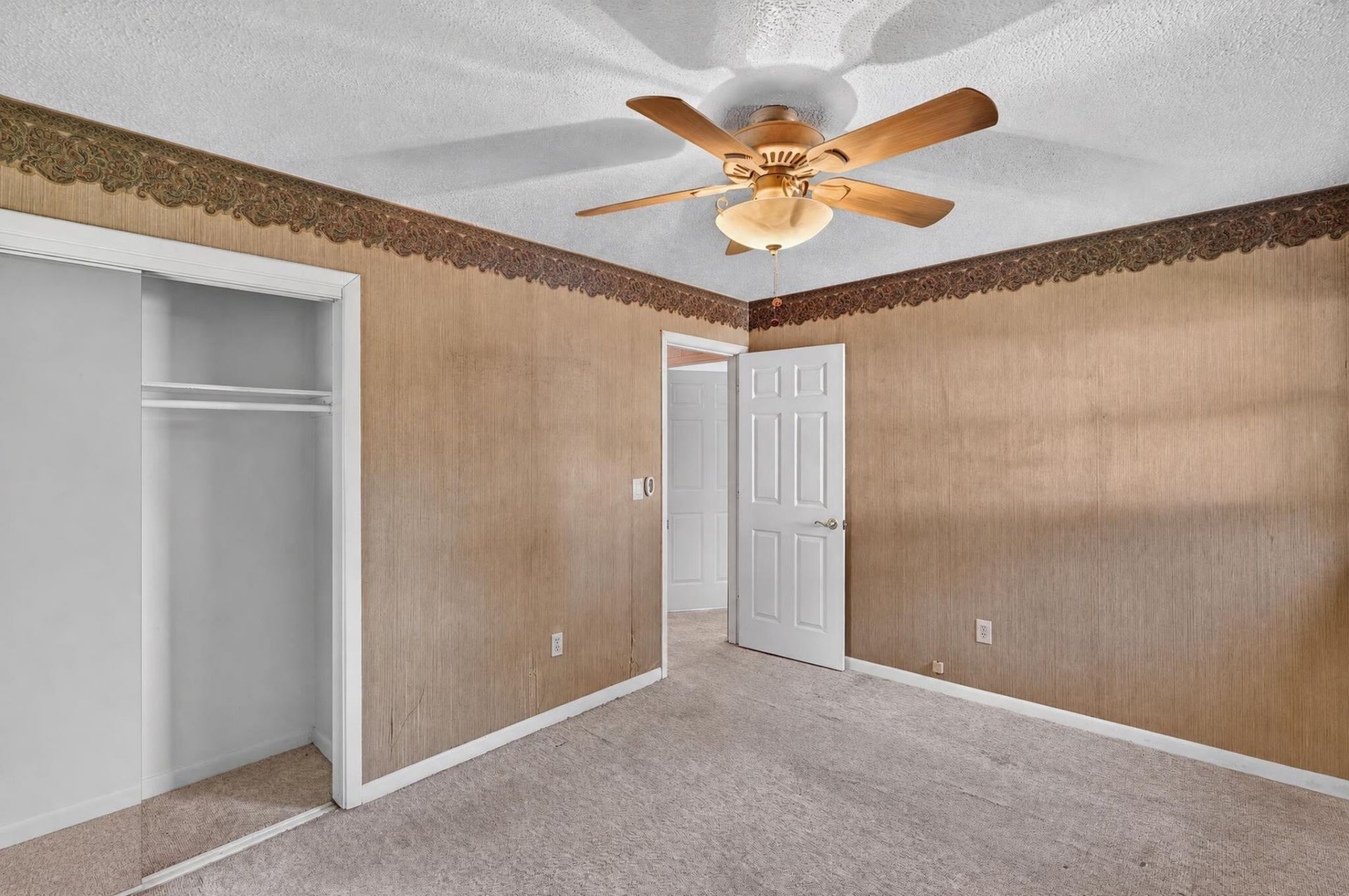 109 Six Iron Lane Photo 24