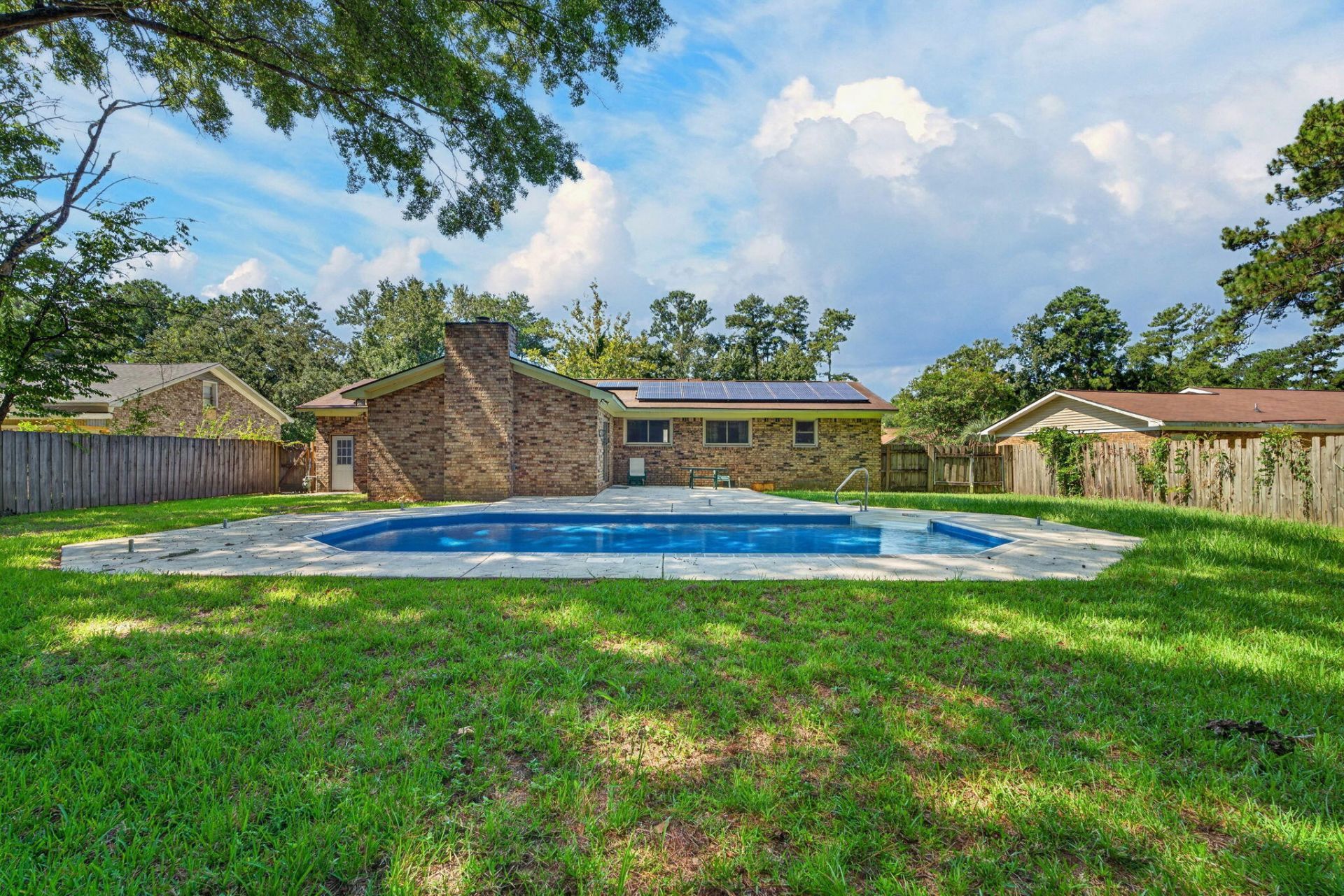 109 Six Iron Lane Photo 32