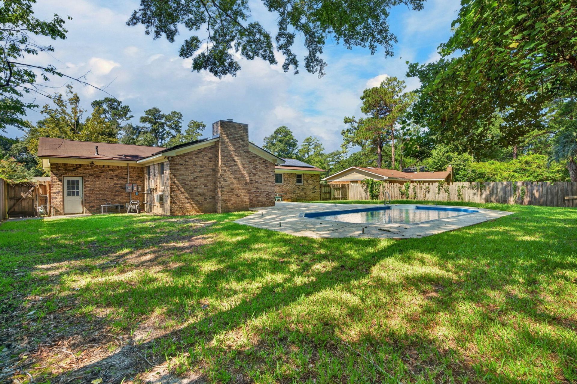 109 Six Iron Lane Photo 33