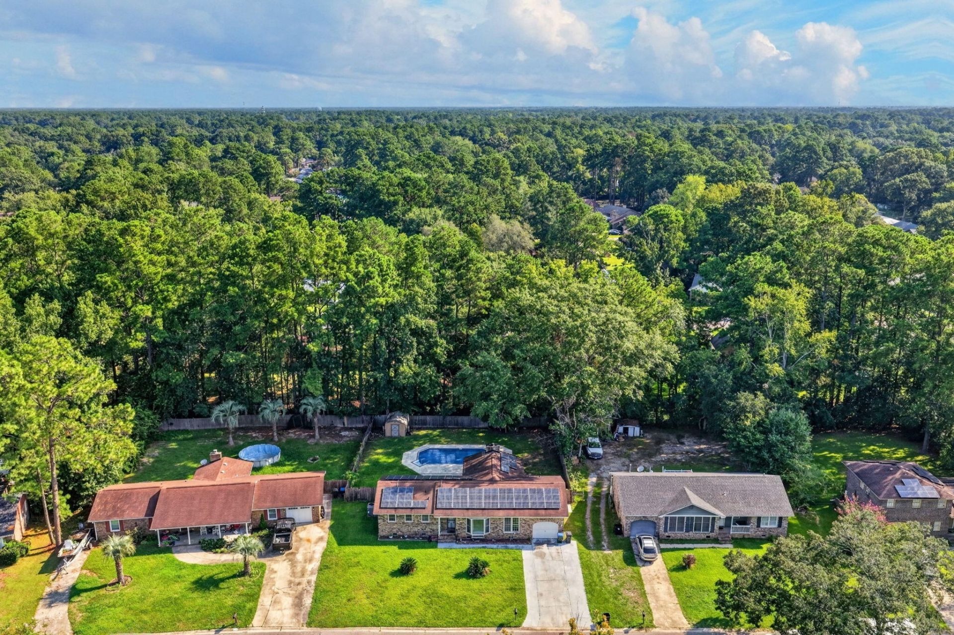 109 Six Iron Lane Photo 38