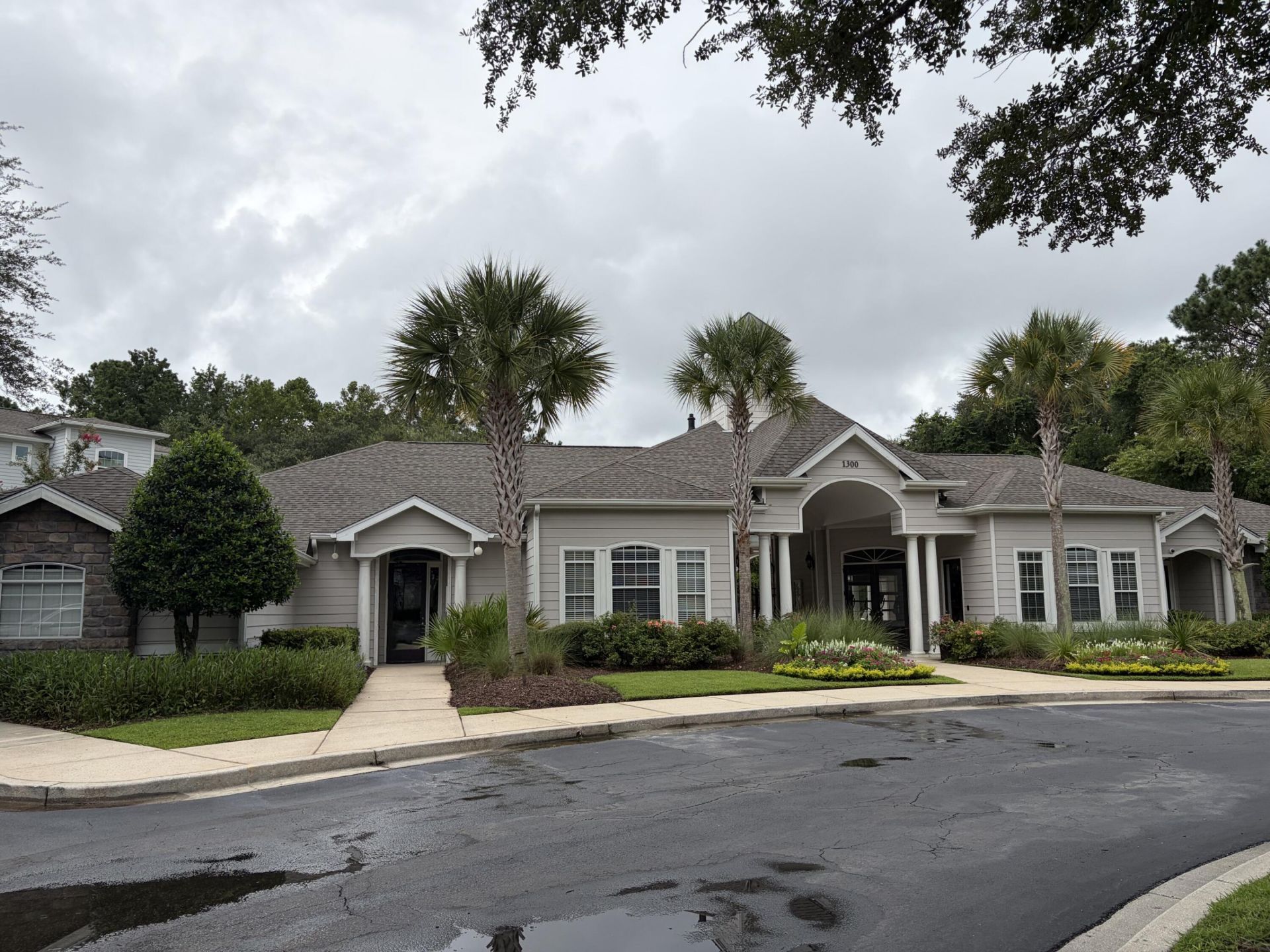 1300 Park West Boulevard Photo 3