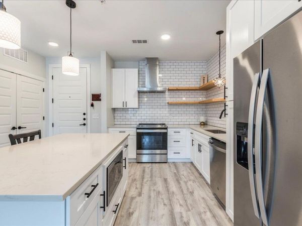 3101 Govalle Ave, Unit 220, Austin, TX 78702