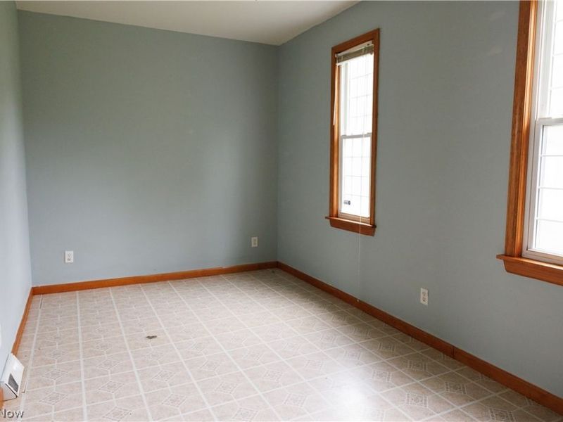 3344 W 31st Street, Cleveland, OH 44109 Photo 18