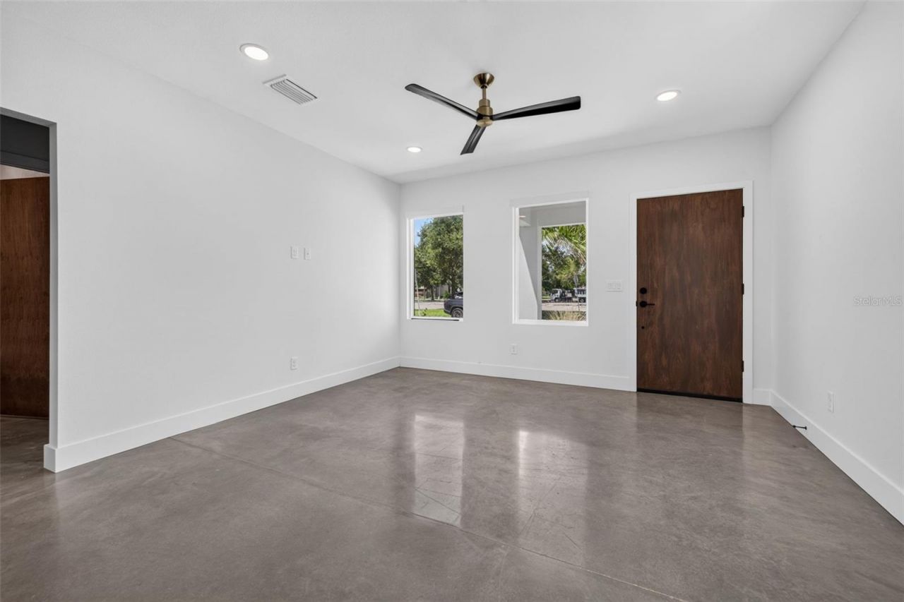 2580 11th Avenue S, Saint Petersburg, FL 33712 Photo